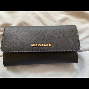 Michael Kors Tri-Fold Wallet